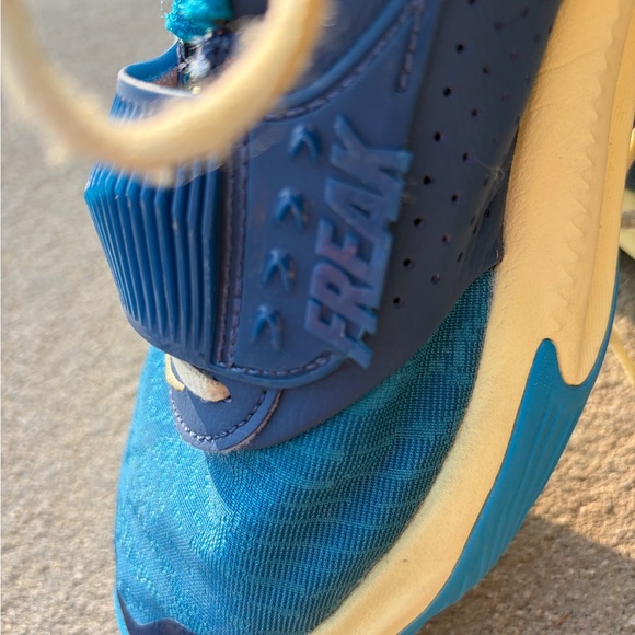 Nike Sneakers EUC Size Unisex 8.5 - Picture 6 of 8